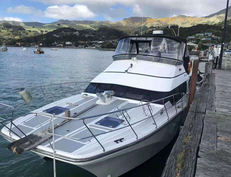 Pipi Journeys Akaroa - authentic New Zealand experience and local connection - fishing (6)